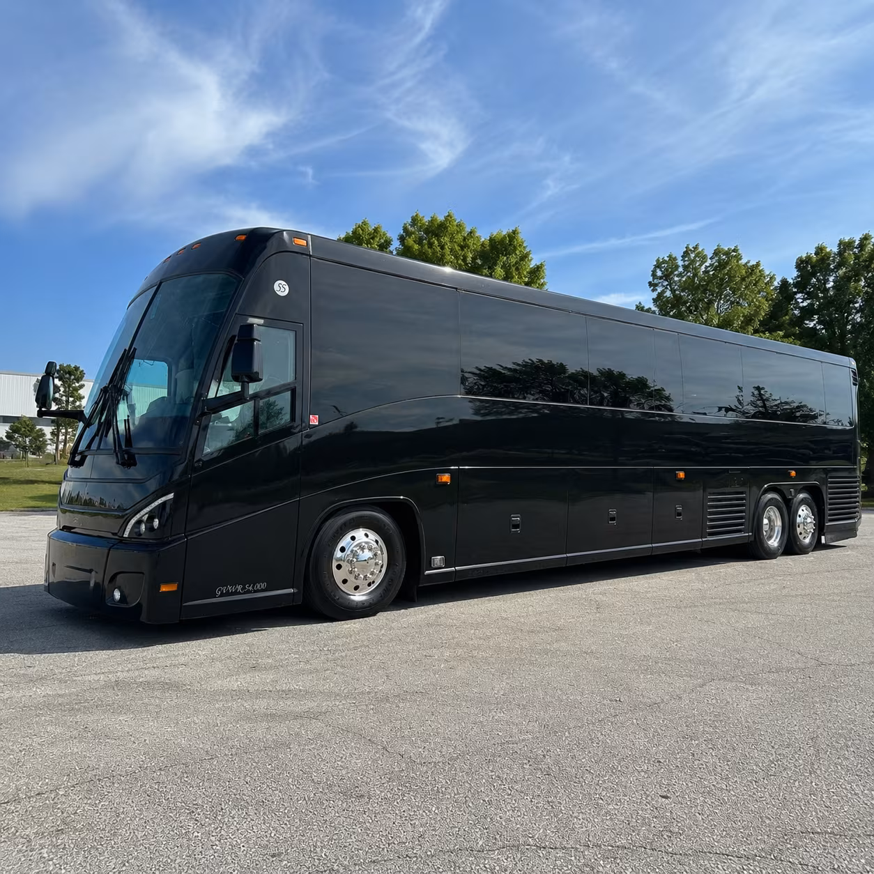 akron 47 passenger charter bus