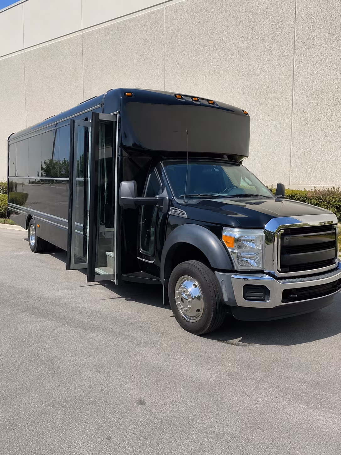 akron prom party bus rental