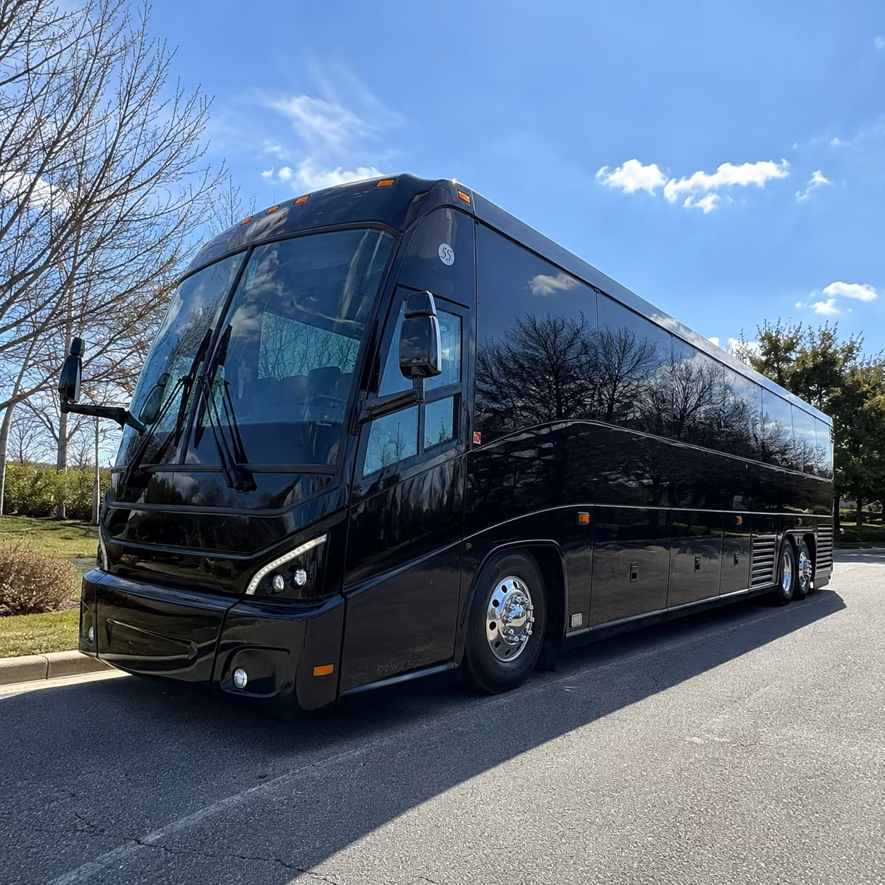 akron wedding charter bus rental