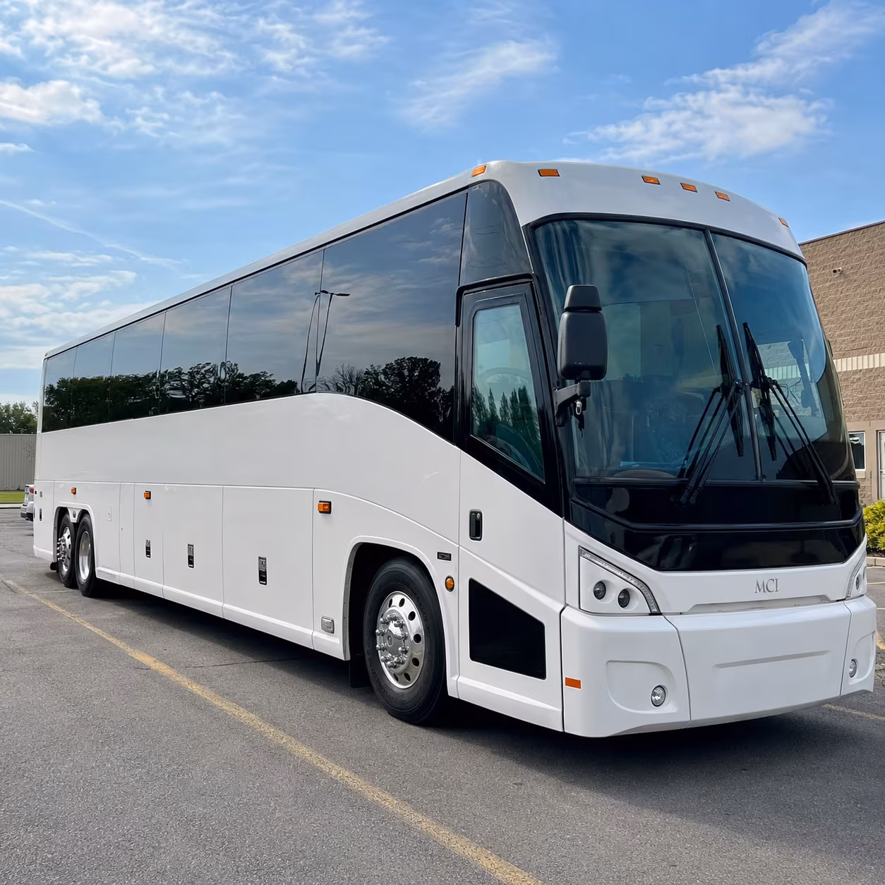 akron wine tour charter bus rental