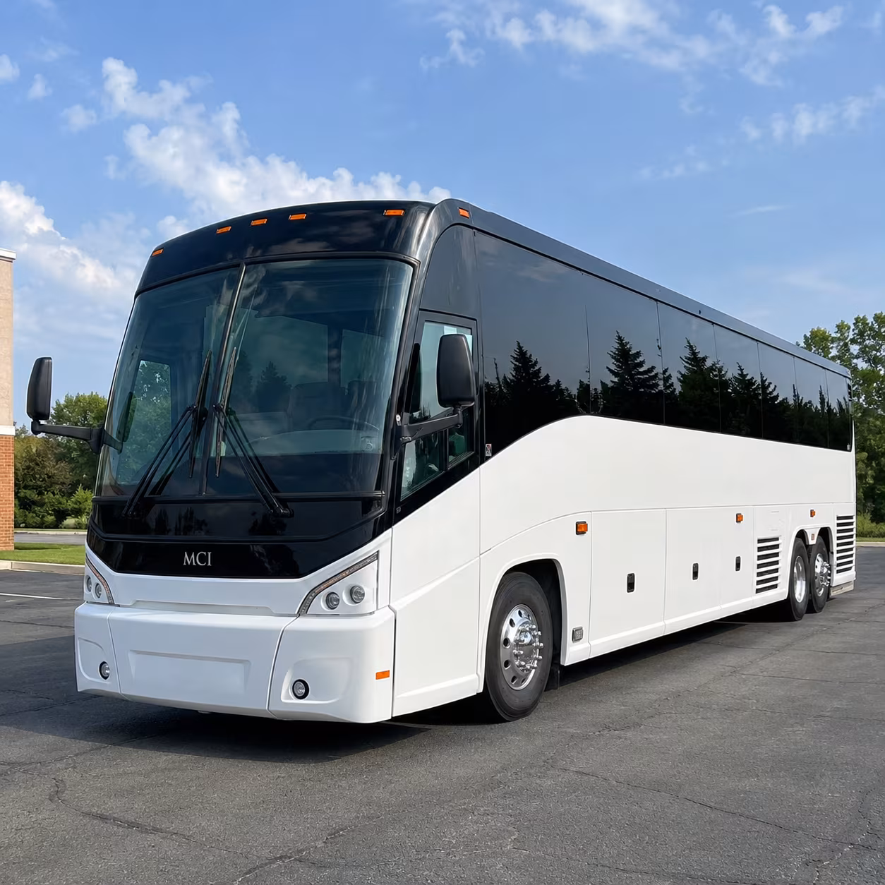 charter buses for corporate events and conferences at the john s knight center