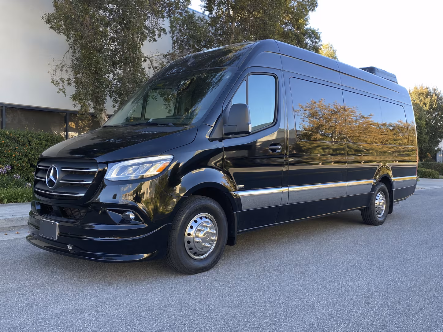 secure transportation for your next wedding 1